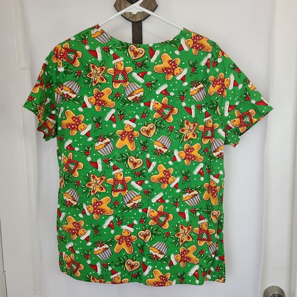 (772) White Cross Woman's Christmas Scrubs, Size: Small Color: Green - Picture 12 of 15